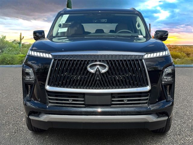 2025 INFINITI QX80 Luxe