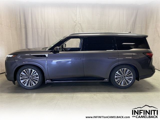 2025 INFINITI QX80 Luxe