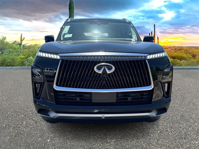 2025 INFINITI QX80 Luxe