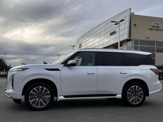 2025 INFINITI QX80 Luxe