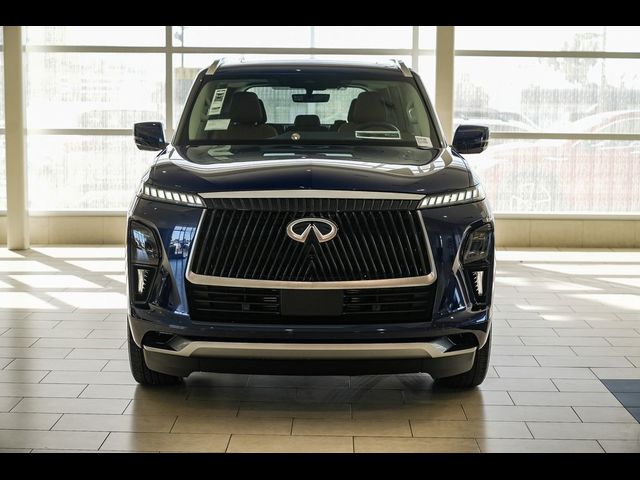 2025 INFINITI QX80 Luxe