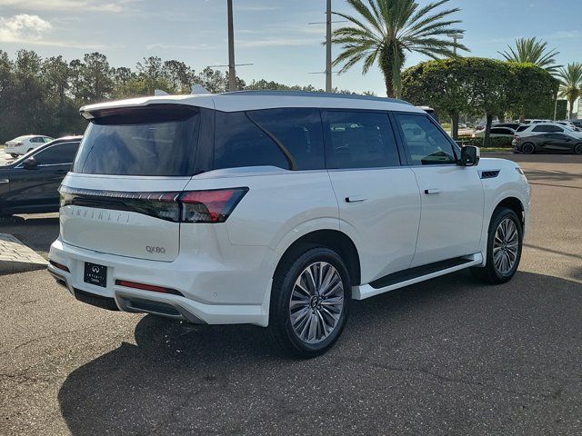 2025 INFINITI QX80 Luxe