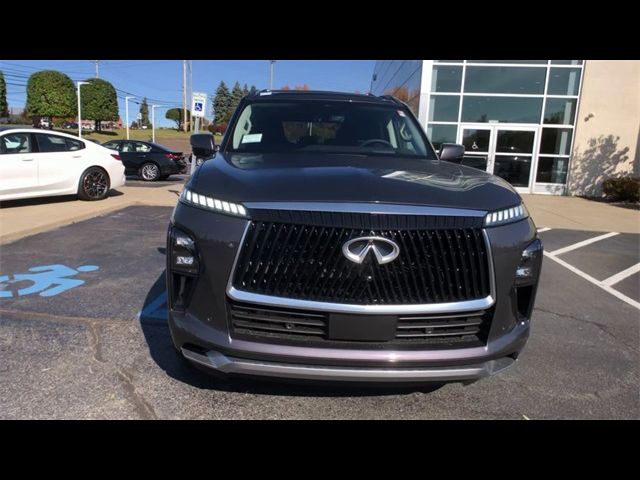 2025 INFINITI QX80 Luxe