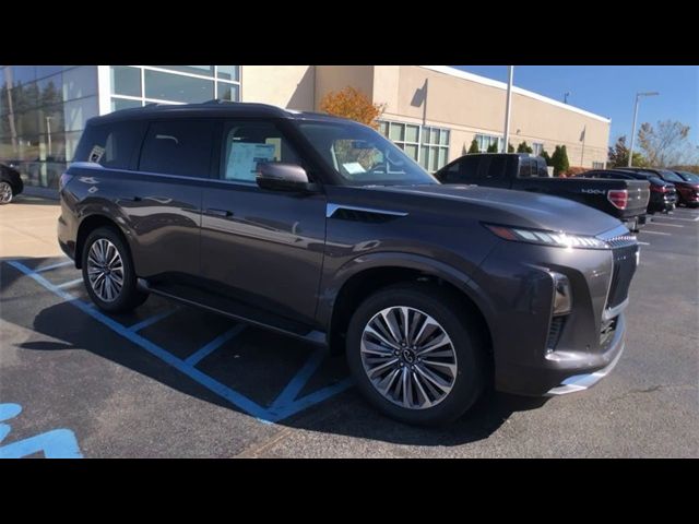 2025 INFINITI QX80 Luxe