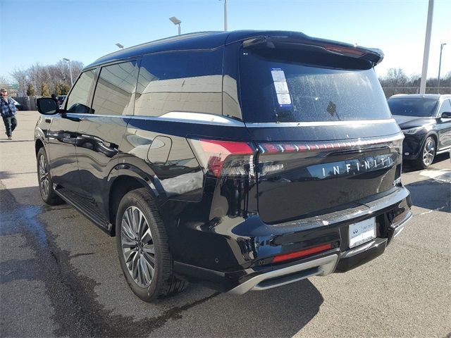 2025 INFINITI QX80 Luxe