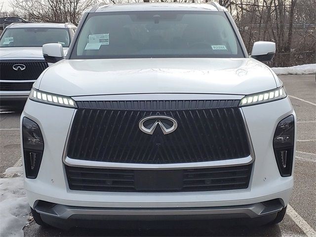 2025 INFINITI QX80 Luxe