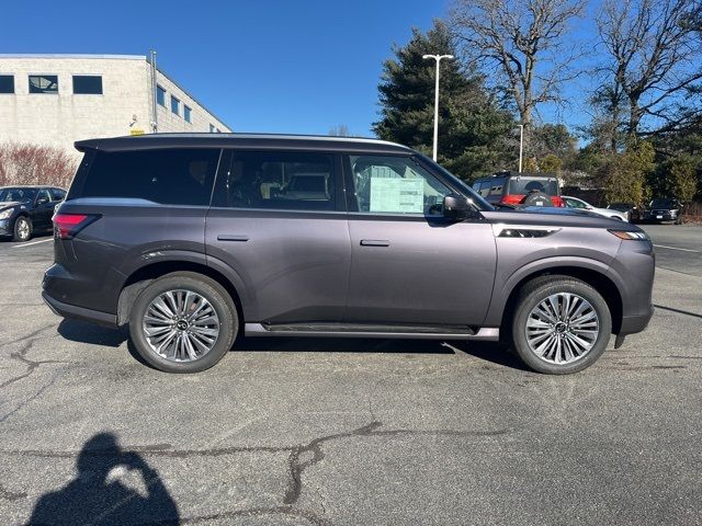 2025 INFINITI QX80 Luxe