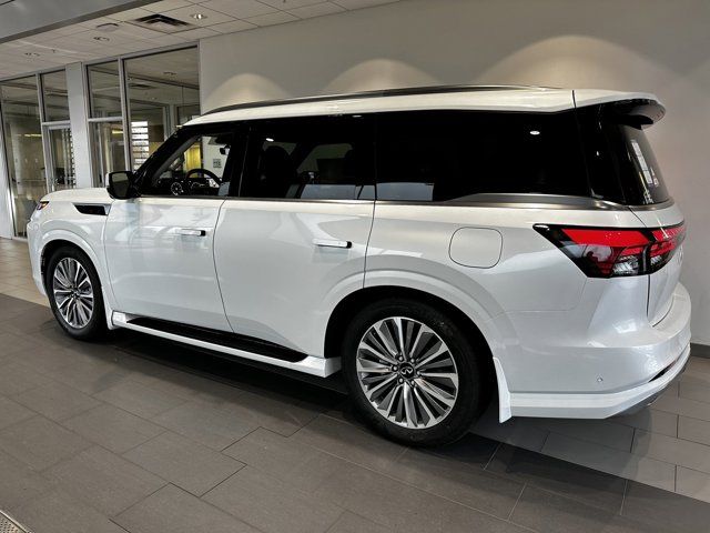 2025 INFINITI QX80 Luxe