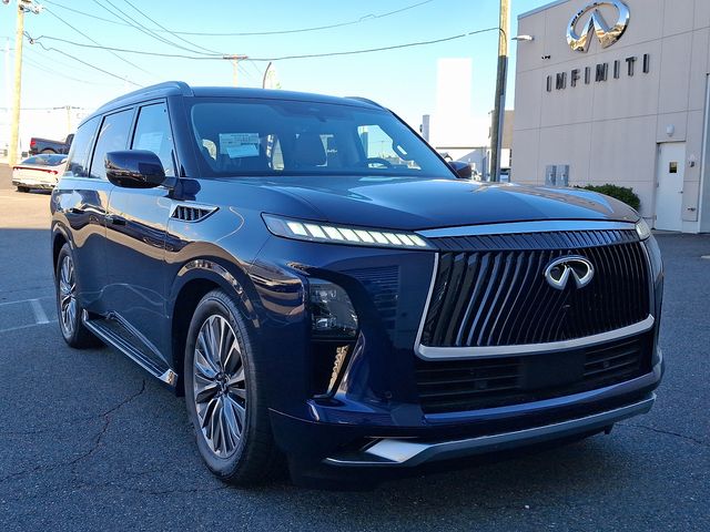 2025 INFINITI QX80 Luxe