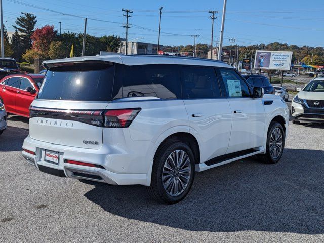 2025 INFINITI QX80 Luxe