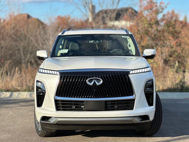 2025 INFINITI QX80 Luxe