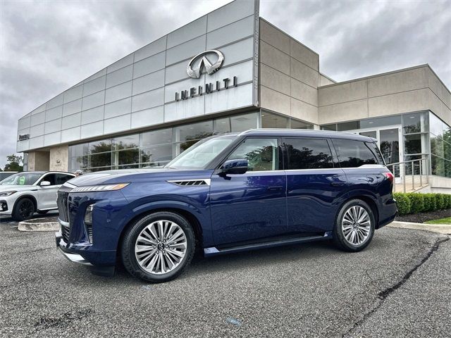 2025 INFINITI QX80 Luxe