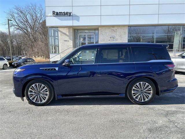 2025 INFINITI QX80 Luxe
