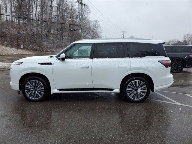 2025 INFINITI QX80 Luxe