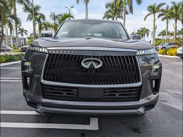 2025 INFINITI QX80 Luxe