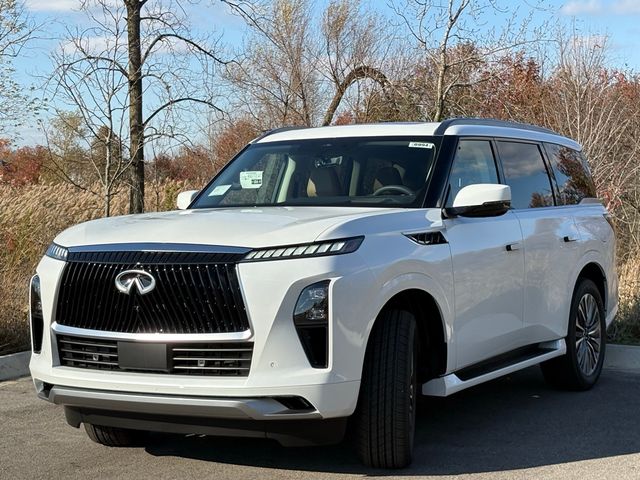 2025 INFINITI QX80 Luxe