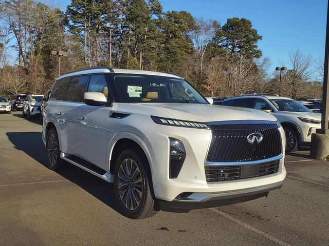 2025 INFINITI QX80 Luxe