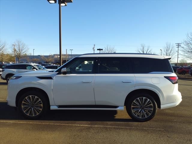 2025 INFINITI QX80 Luxe