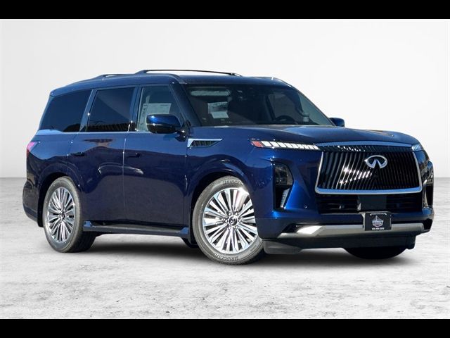 2025 INFINITI QX80 Luxe