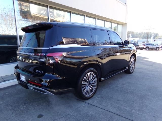 2025 INFINITI QX80 Luxe