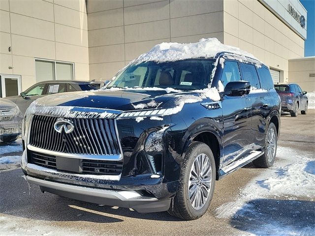 2025 INFINITI QX80 Luxe