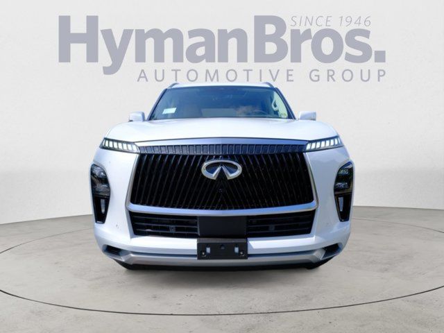 2025 INFINITI QX80 Luxe
