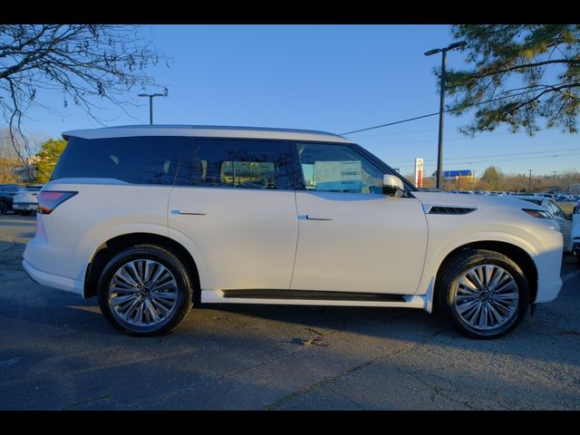 2025 INFINITI QX80 Luxe