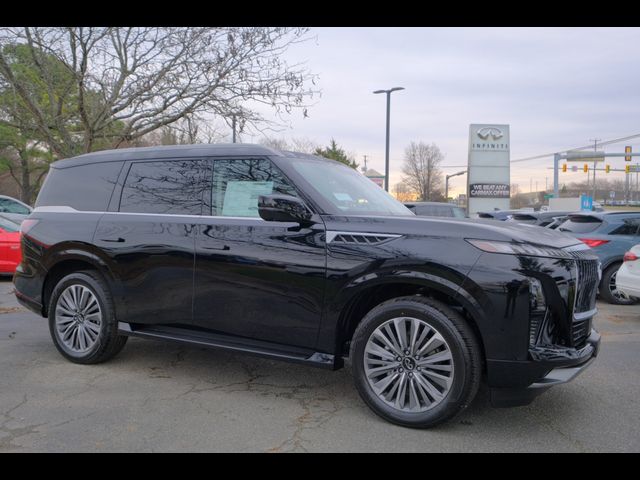 2025 INFINITI QX80 Luxe