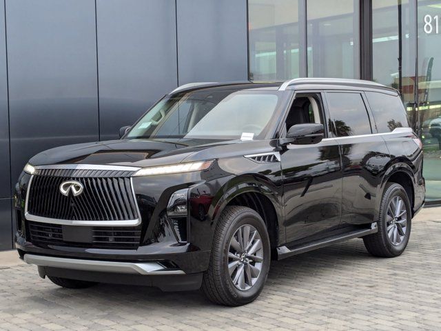 2025 INFINITI QX80 PURE