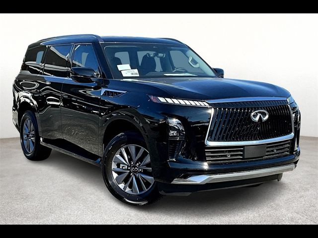 2025 INFINITI QX80 PURE