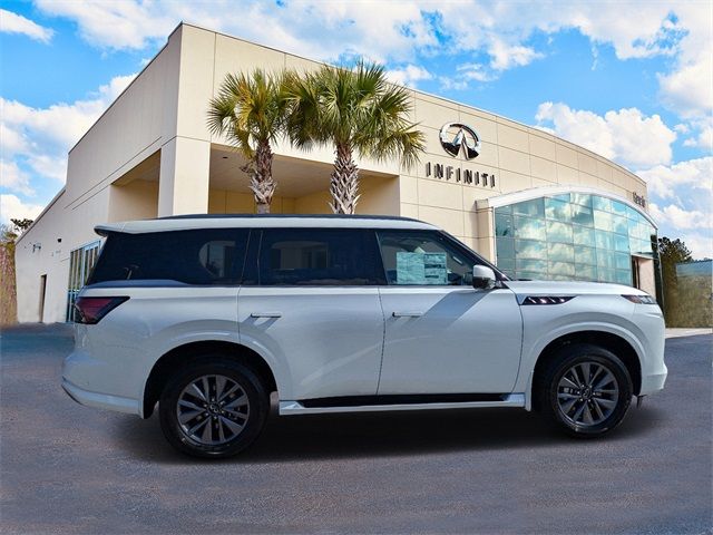 2025 INFINITI QX80 PURE