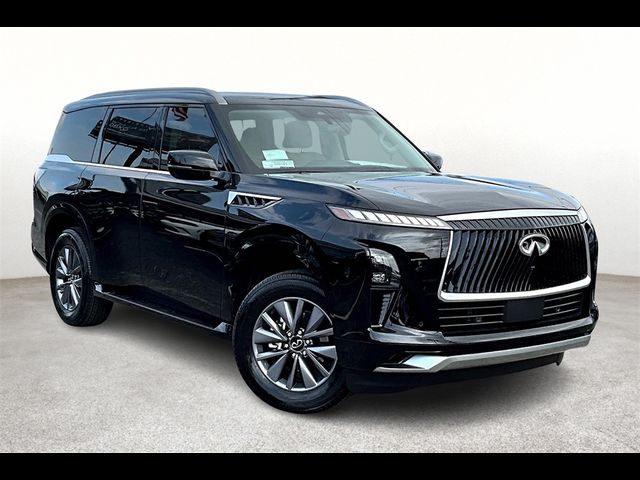 2025 INFINITI QX80 PURE