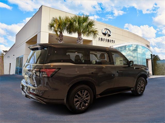 2025 INFINITI QX80 PURE