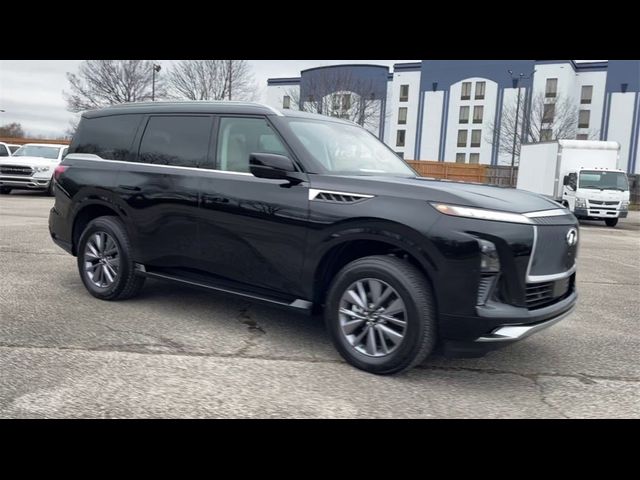 2025 INFINITI QX80 PURE