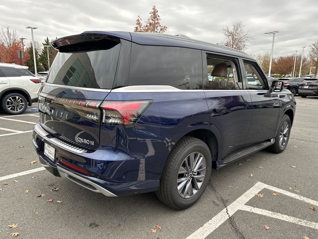 2025 INFINITI QX80 PURE