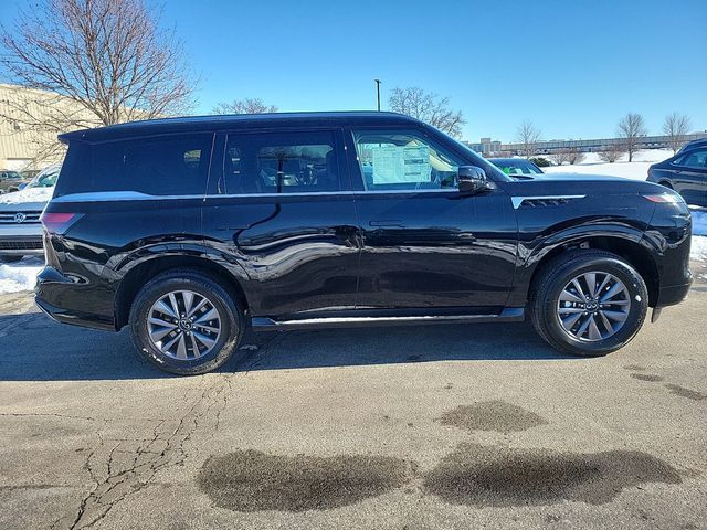 2025 INFINITI QX80 PURE