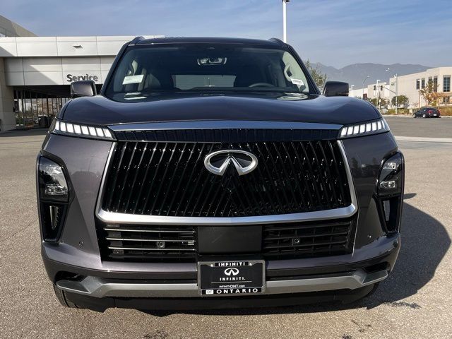 2025 INFINITI QX80 PURE