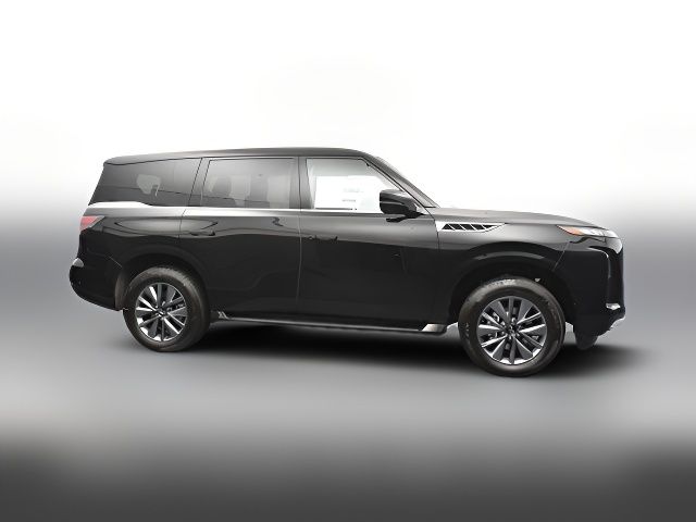 2025 INFINITI QX80 PURE