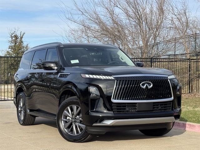 2025 INFINITI QX80 PURE