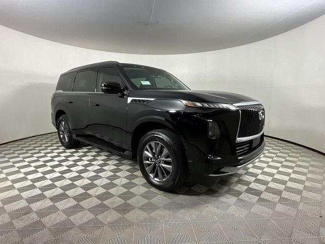 2025 INFINITI QX80 PURE