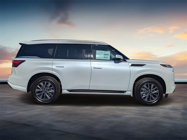 2025 INFINITI QX80 PURE