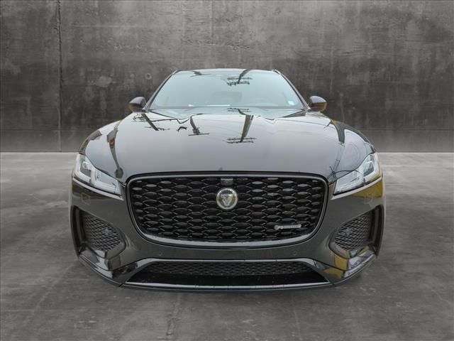 2025 Jaguar F-Pace R-Dynamic S