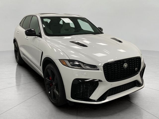 2025 Jaguar F-PACE SVR 575 Edition