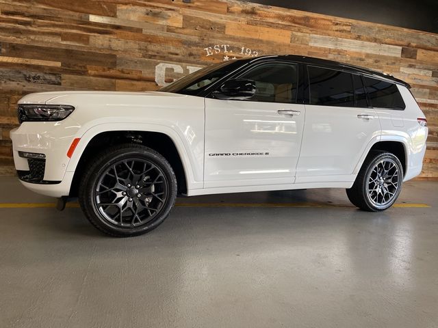 2025 Jeep Grand Cherokee L Summit Reserve