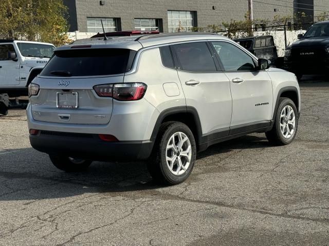 2025 Jeep Compass Latitude