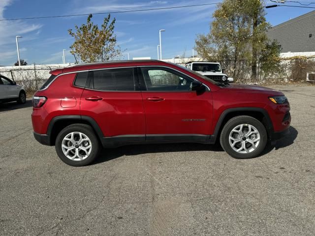 2025 Jeep Compass Latitude