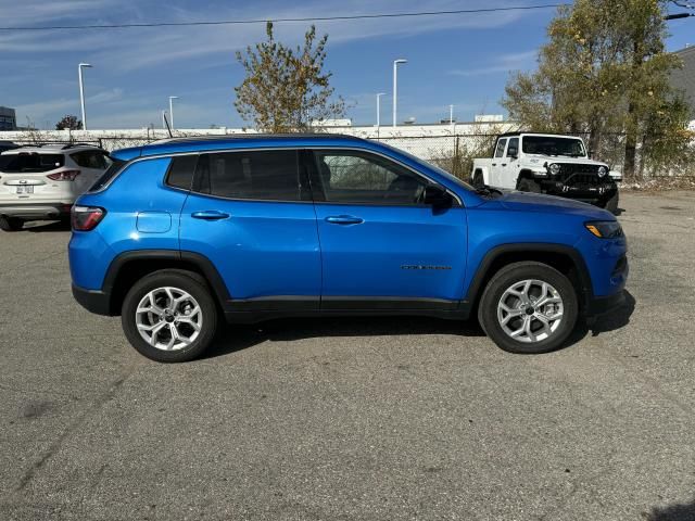 2025 Jeep Compass Latitude