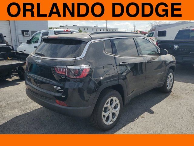 2025 Jeep Compass Latitude