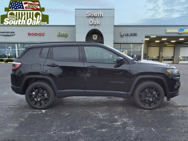 2025 Jeep Compass Latitude