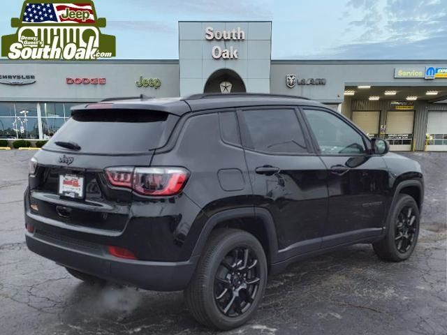 2025 Jeep Compass Latitude